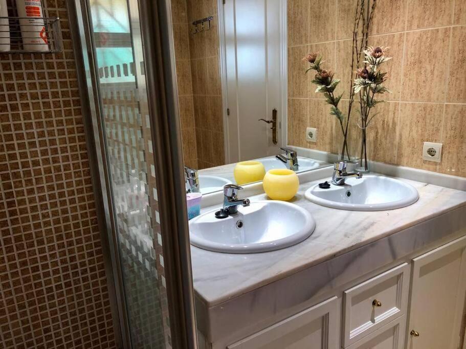 Comfy Apartment In The Heart Of The Costa Del Sol Sitio de Calahonda Exterior foto
